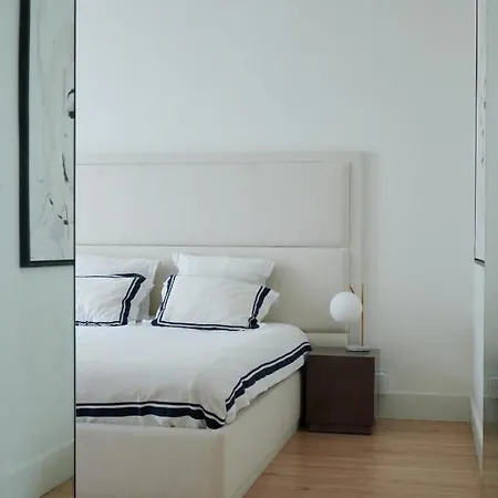 Avenue Montaigne - Prestigieux 2br Διαμέρισμα Παρίσι