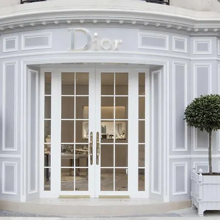 Avenue Montaigne - Prestigieux 2br